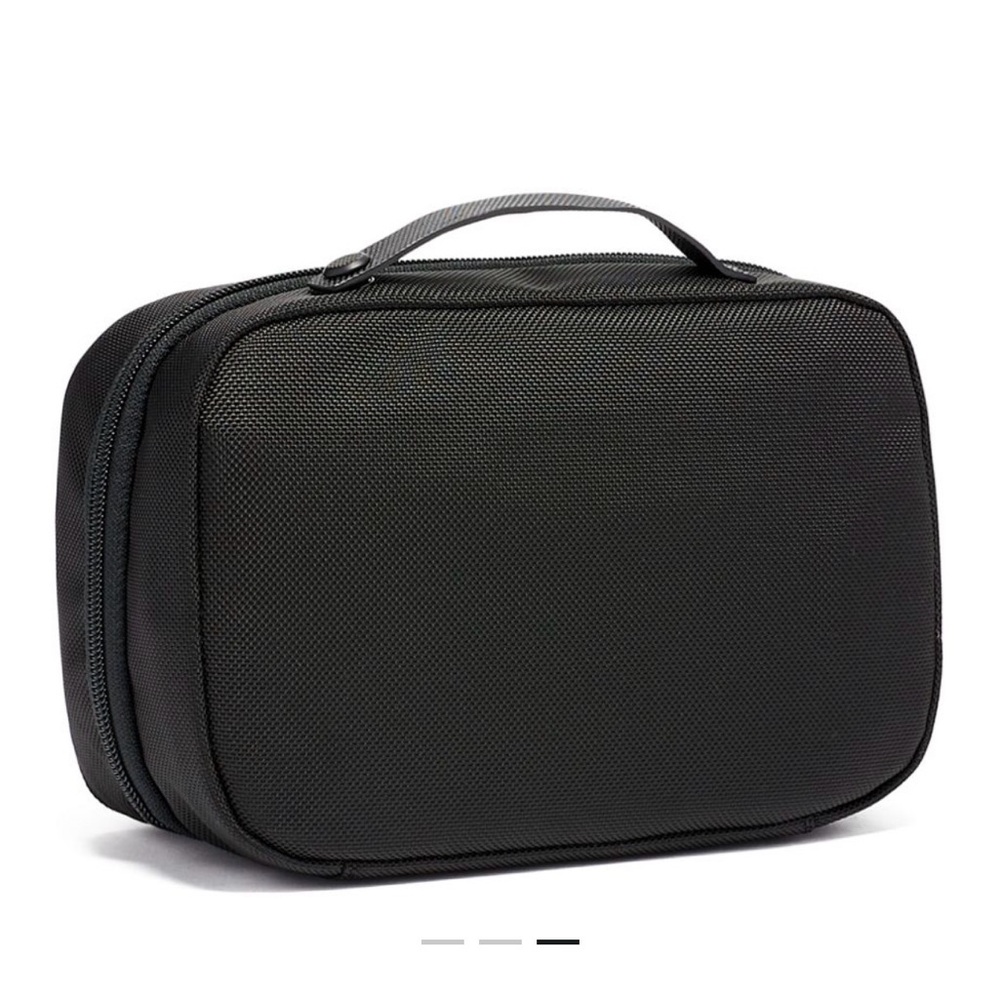 TUMI Alpha Split Travel Kit NWT - image 3